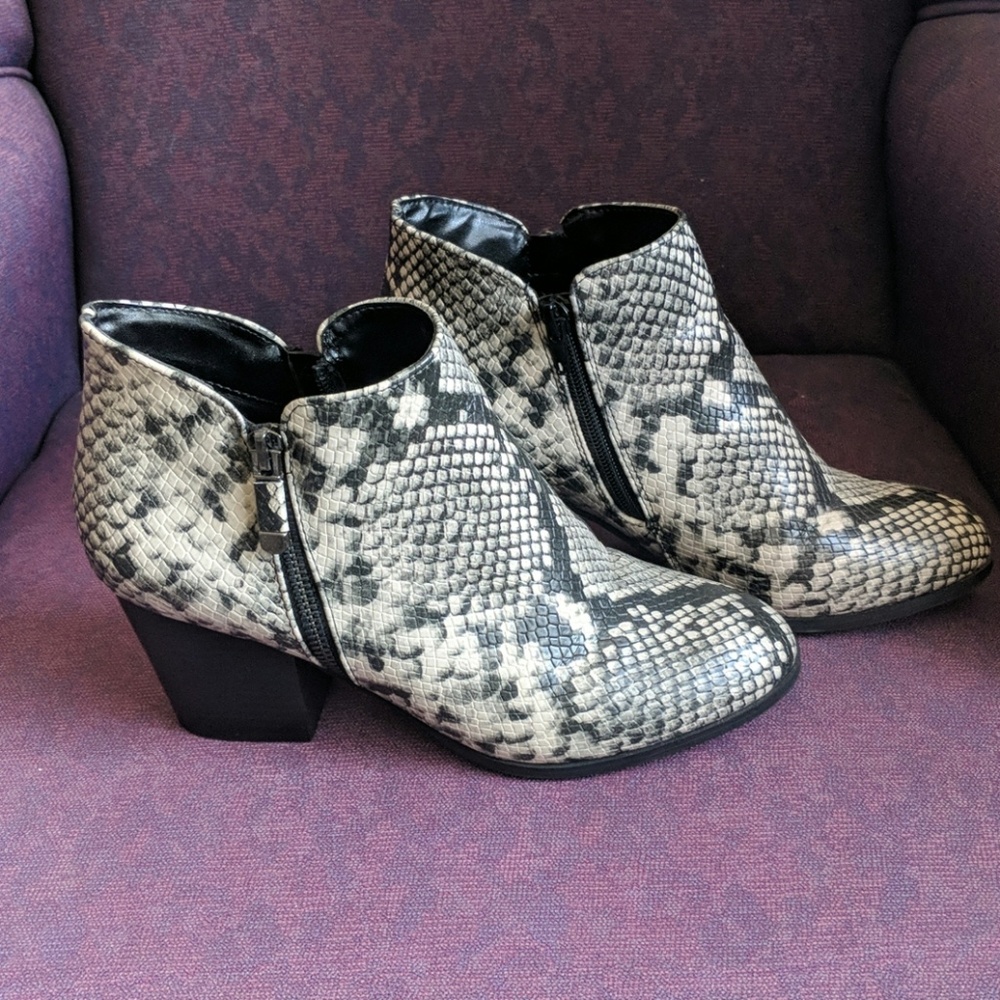 Style & Co Faux Snake Booties